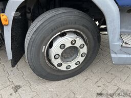 DAF LF 220 FA / 12 Ton / 385 dkm / 6 Cilinder / Box...