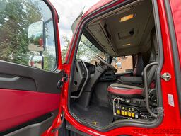 Volvo FM 420 8x4 Hyva 30T Haakarm 2X Stuuras  NL Truc...