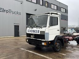 Mercedes-Benz SK 814 (MANUAL PUMP / POMPE MANUELLE / LAMES / ...
