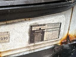 Mercedes-Benz SK 814 (MANUAL PUMP / POMPE MANUELLE / LAMES / ...