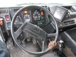 VOLVO F12 | KLIMA | MANUAL GEARBOX | 2 BEDS | GOOD RUN