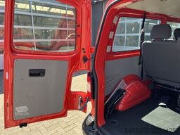 VW Transporter Kombi 2.0 TDI L2H1 Comfortline Airc...
