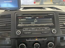VW Transporter Kombi 2.0 TDI L2H1 Comfortline Airc...