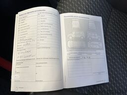 VW Transporter Kombi 2.0 TDI L2H1 Comfortline Airc...