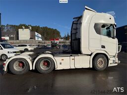 Scania R580 6x4 tractor unit w/ hydraulics