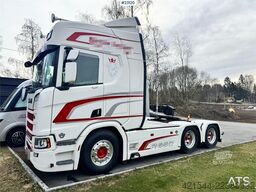 Scania R650 6x4 tractor unit – maintained under a gold se
