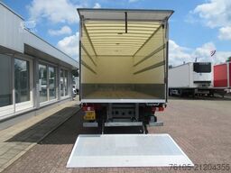 Mercedes-Benz Actros 1832 1832 LL 4x2