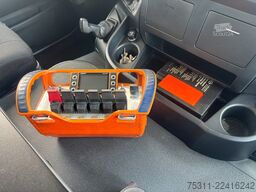 IVECO AD320S46 8x2| MKG 26,40m Dachdecker/Montagekran