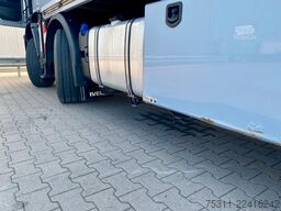 IVECO AD320S46 8x2| MKG 26,40m Dachdecker/Montagekran