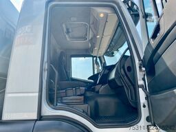 IVECO AD320S46 8x2| MKG 26,40m Dachdecker/Montagekran