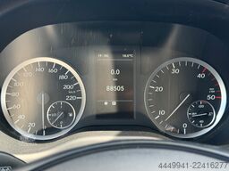 MERCEDES-BENZ Vito Kasten 116*L2H1*AHK 2,5t*PDC*3Sitzer