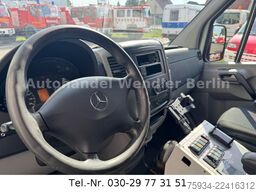 MERCEDES-BENZ Sprinter 516 CDI RTW Fahrtec mit Fahr-Trage