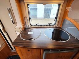 HYMER/ERIBA Exsis 562 - Einzelbetten -Hubbett- Tempomat