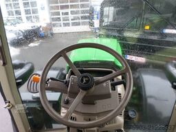 John Deere John Deere 6115 M  aus 1 Hand Klima Druckluft