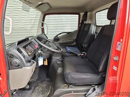 Nissan Cabstar 35.13 NT400 Multitel MT162