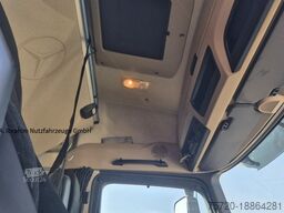 Mercedes-Benz 1840 Actros, 3x vorhanden, identisch