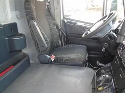 Iveco Stralis 360 + THERMO KING T600R + EURO 6 + 3T LIFT