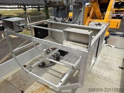 Böcker K 44 / 4000 auf MAN TGM 18.290 | mehrfach verfügbar | Funk | TÜV-UVV