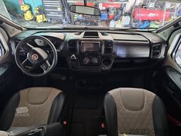 2024 Fiat Ducato Weinsberg Carasuite | Automatico | 5 posti letto
