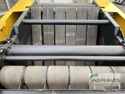 New Holland BR 7070 EC