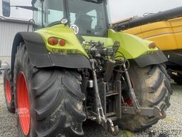 CLAAS AXION 840