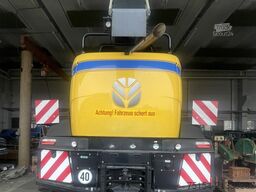 New Holland FR 550