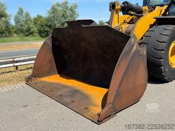 Caterpillar 972M