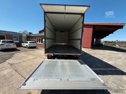 MERCEDES-BENZ MB 822L Iso-Koffer mit Heizung und Lbw.