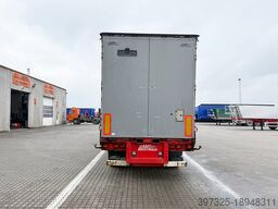 AMT Curtainsider / Planenauflieger / Gardin
