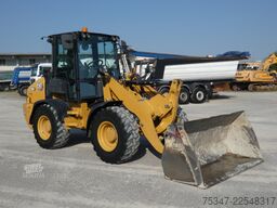 Caterpillar 908