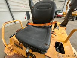 Thwaites 9 tonne