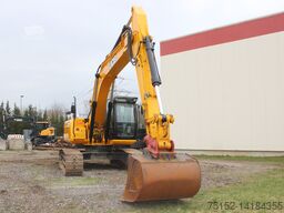 JCB JS 220 LC