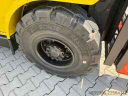 Hyster H 5.5 XM // Full cabin // Only 6135 hour