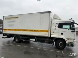 MAN TGM 18.290 4x2 18 pallets box truck with lift and