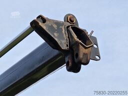 MAN TGS 35.500 8x4-6 / PALFINGER 92 t/m CRANE +JIB