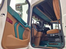 Scania R530 V8 NGS Highline 6x2 - Show truck - BUFFL i...