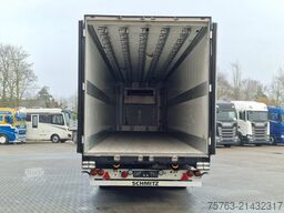 Schmitz Cargobull SCB*S3B - Frigo Schmitz - Hooks/Rohrbahnen/Vlee...