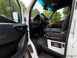 MERCEDES-BENZ Sprinter 311 Cdi 9Sitze Rollstuhllift Klima Navi