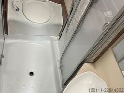 BÜRSTNER Nexxo T 660 - Festbett -  - Klima -