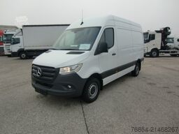 MERCEDES-BENZ SPRINTER 319 CDI STANDARD, IEBETüR