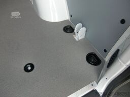 MERCEDES-BENZ SPRINTER 319 CDI STANDARD, IEBETüR