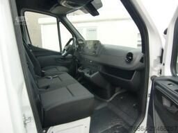 MERCEDES-BENZ SPRINTER 319 CDI STANDARD, IEBETüR