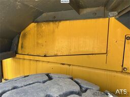 Komatsu WA320-3H wheel loader for sale as partial repair p