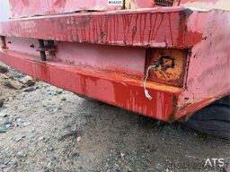 O&K L20i wheel loader with bucket. Repair object