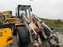 O&K L20i wheel loader with bucket. Repair object