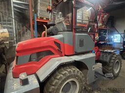 Taian TL2500 Wheel Loader w/ 2 Buckets and Pallet Forks
