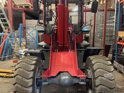 Taian TL2500 Wheel Loader w/ 2 Buckets and Pallet Forks