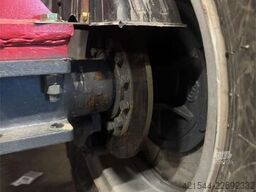 Taian TL2500 Wheel Loader w/ 2 Buckets and Pallet Forks