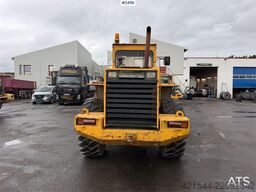 Volvo L90 wheel loader. WATCH VIDEO