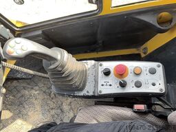 Bomag BW 332 DEEP Impact